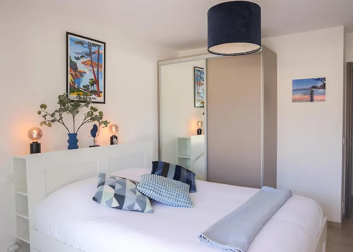Appartement La Balagne , Bord De Mer, Grande Terrasse, Sant\'Ambroggio