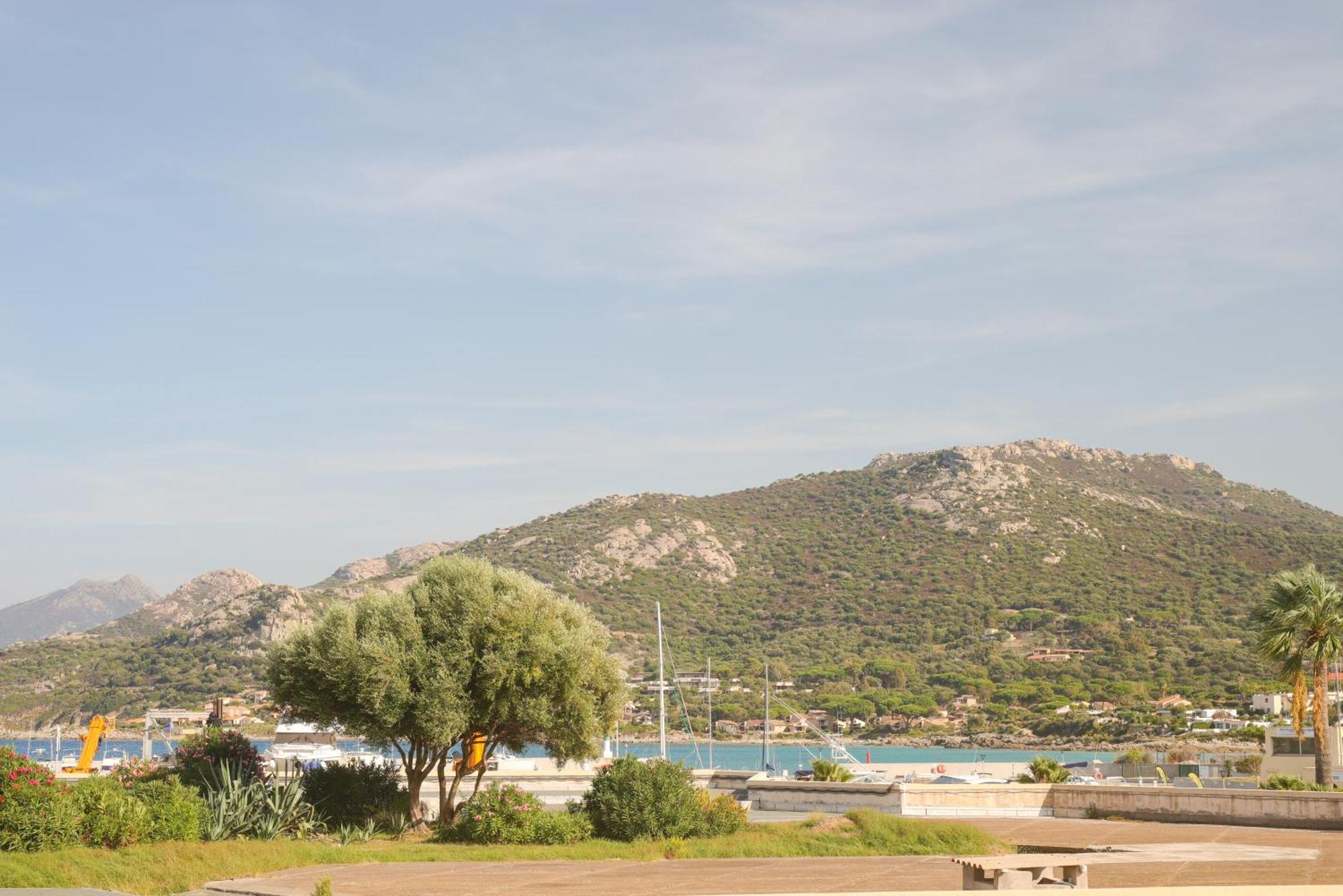 Appartement La Balagne , Bord De Mer, Grande Terrasse, Sant'ambroggio