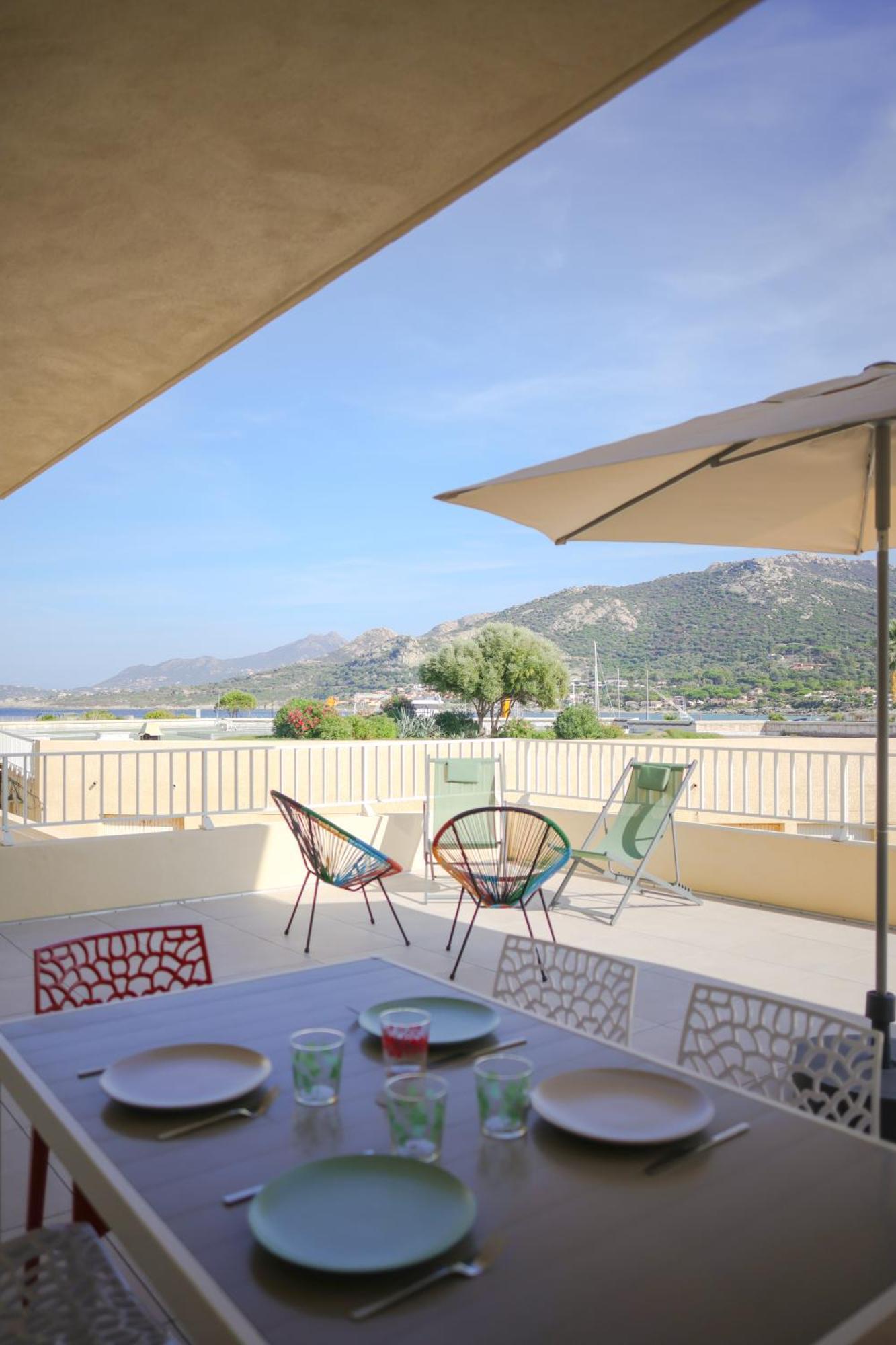 Apartamento La Balagne , Bord De Mer, Grande Terrasse, Sant'ambroggio *