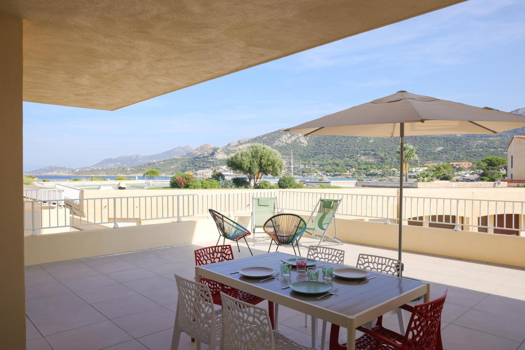 La Balagne , Bord De Mer, Grande Terrasse, Sant'ambroggio Lumio (Corsica)