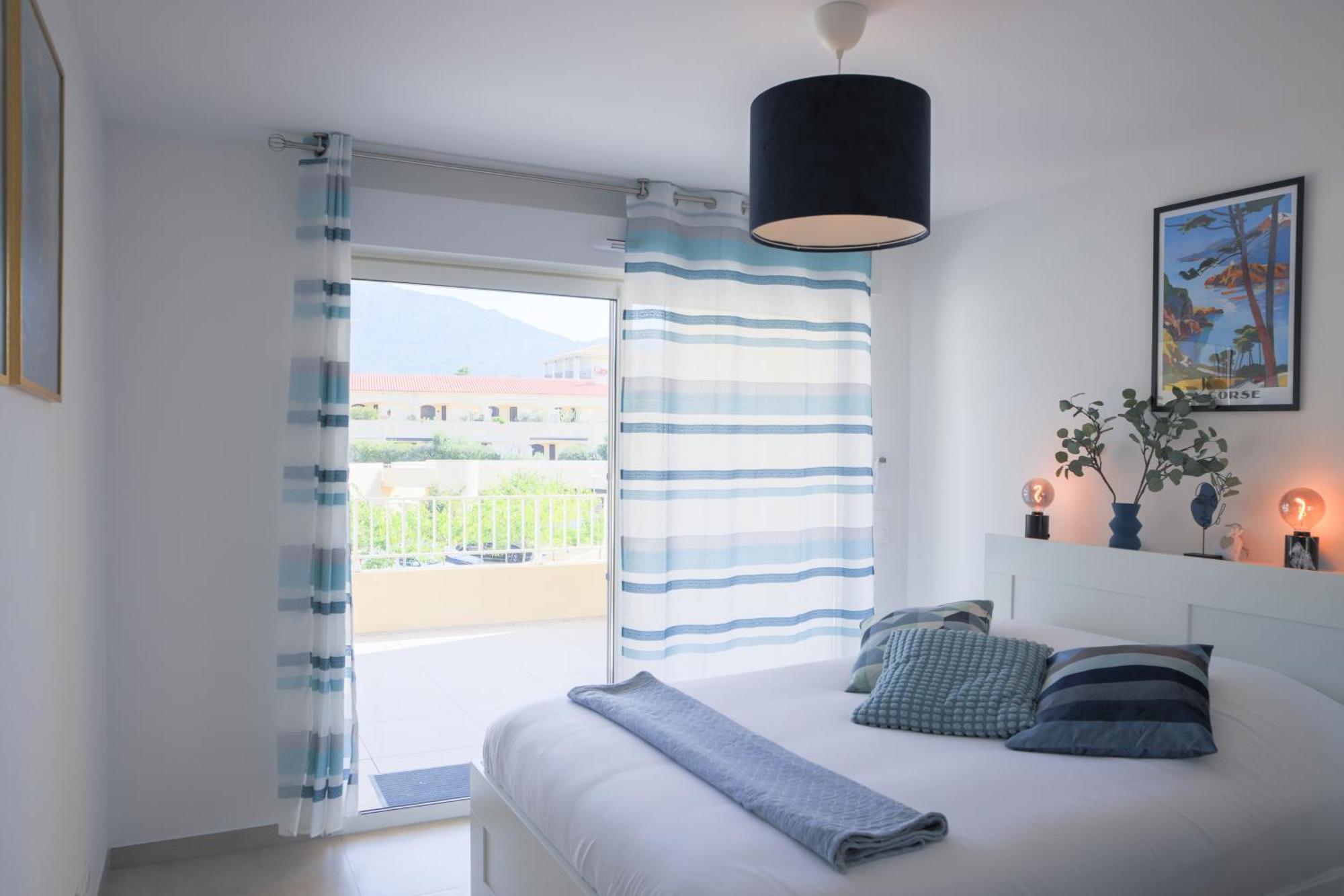 Apartment La Balagne , Bord De Mer, Grande Terrasse, Sant'ambroggio