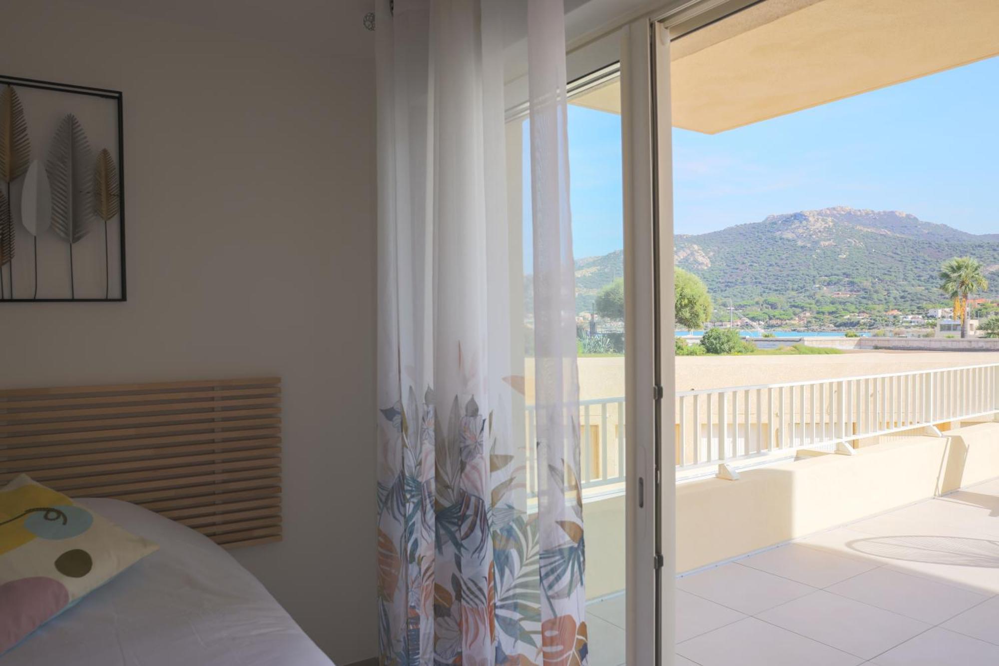 La Balagne , Bord De Mer, Grande Terrasse, Sant'ambroggio Lumio (Corsica)
